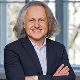 Das ist ein Bild von Marjan Slak Rupnik